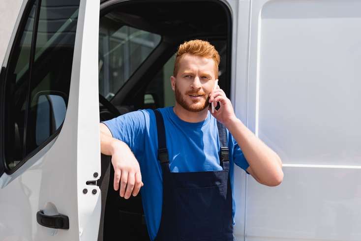Plombier disponible pour dépannage express en périphérie.